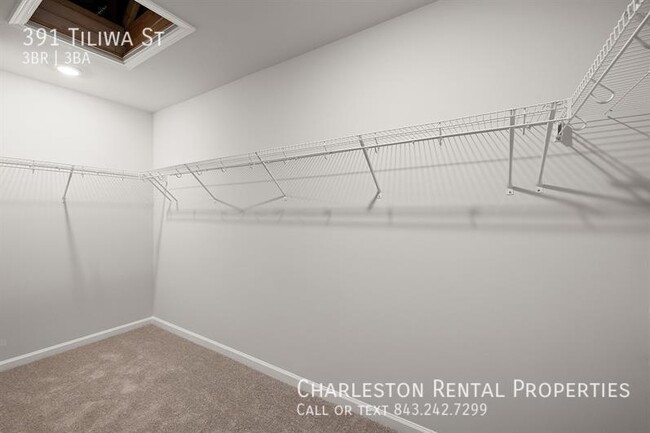 Building Photo - 391 Tiliwa St