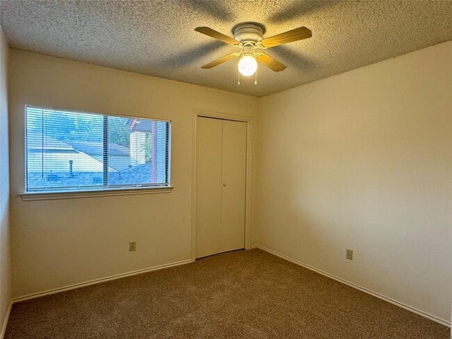 Building Photo - 12919 Humphrey Dr