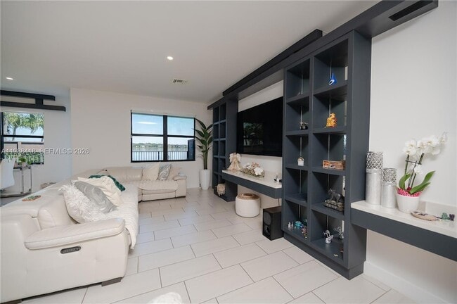 Building Photo - 15785 NW 91st Ct