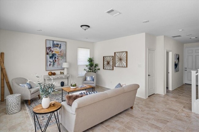 Building Photo - 808 Desaix Dr