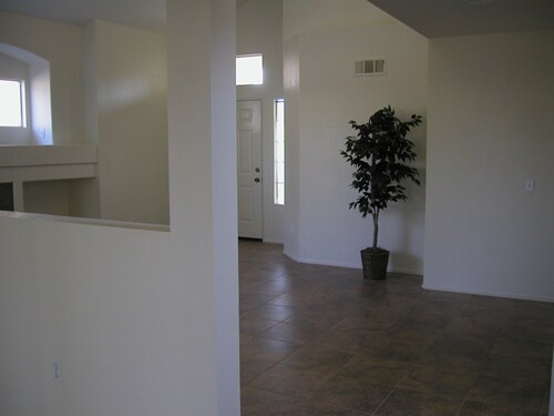 Building Photo - 43340 Corte Benavente