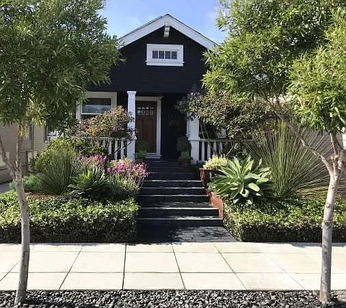 Primary Photo - 1076 61st St