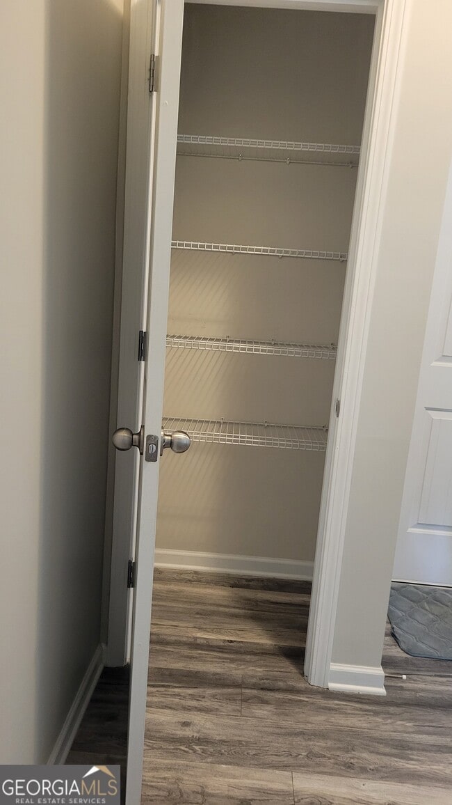 Building Photo - 1 Berryrun Dr