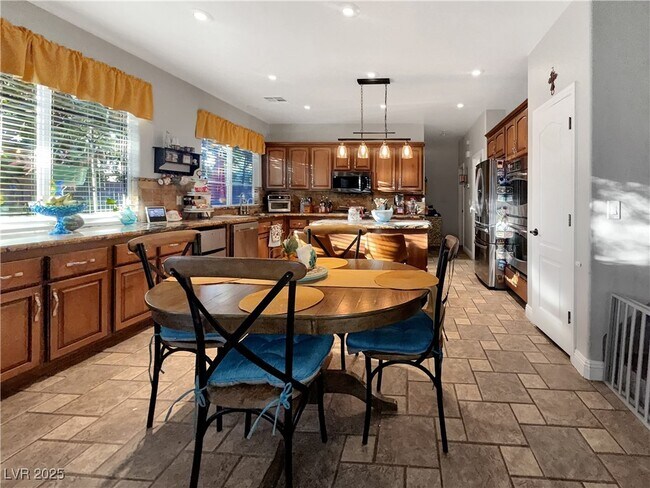 Building Photo - 211 Belle Isle Ct