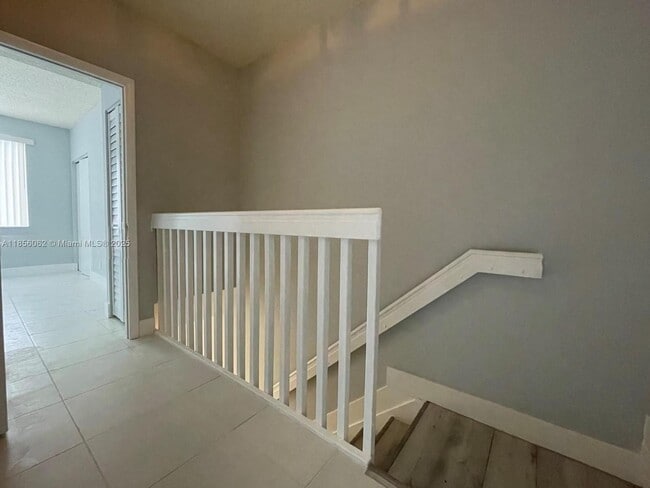 Building Photo - 48 Whitehead Cir