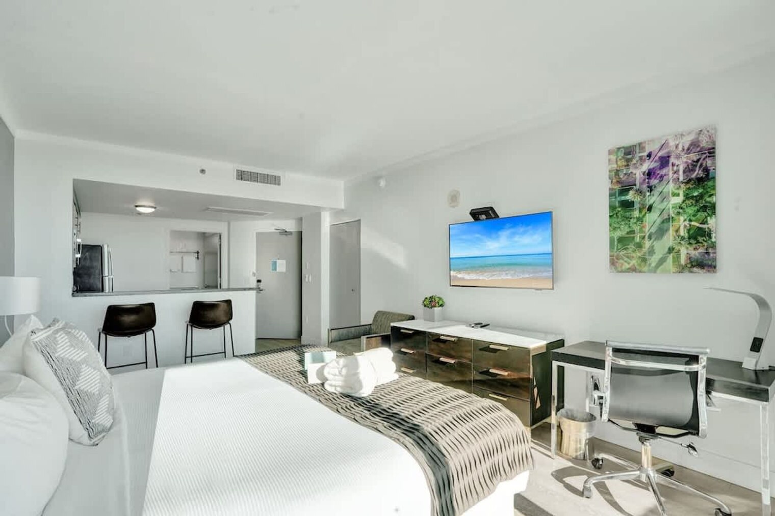 Building Photo - 2889 McFarlane Rd