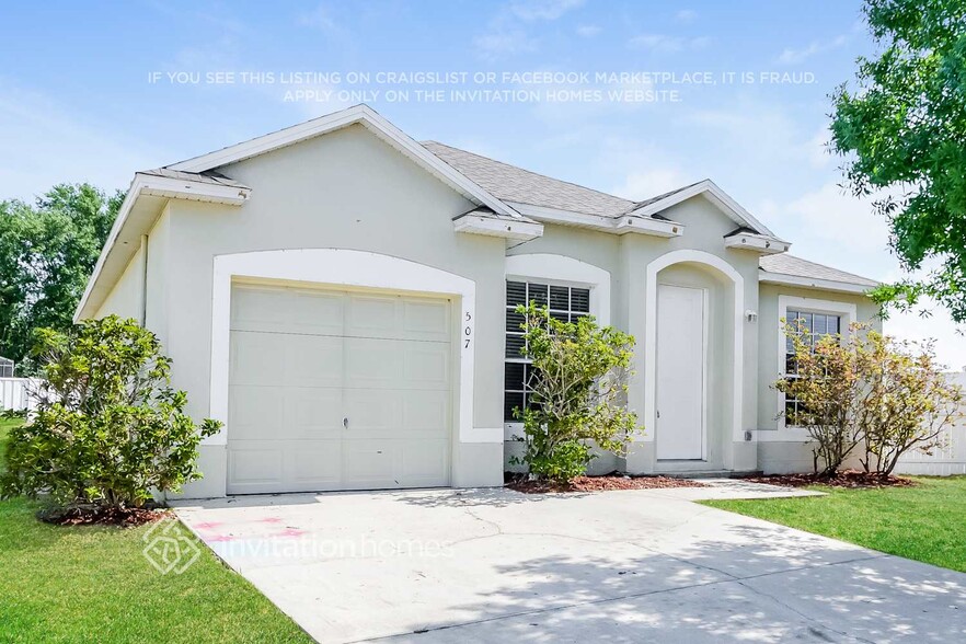 Building Photo - 507 Madina Cir