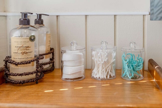 Building Photo - 640 S Columbia St