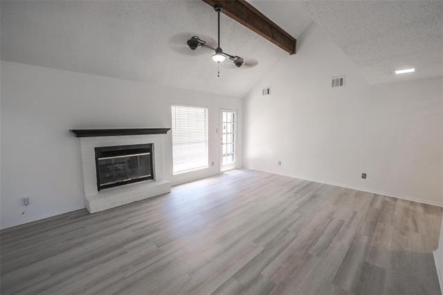 Building Photo - 5439 Pershing Ave