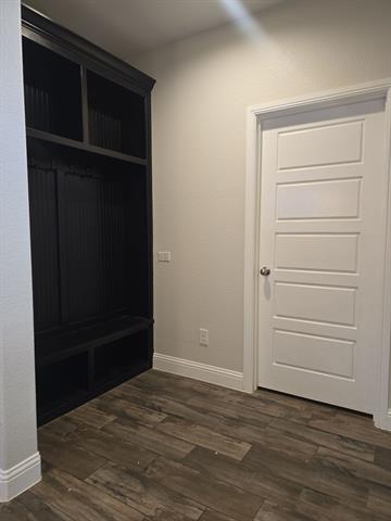 Building Photo - 1710 Dale Ln