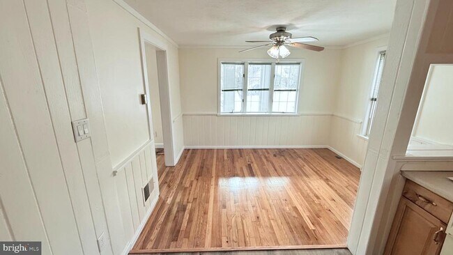 Building Photo - 470 Connecticut Ave