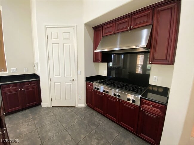 Building Photo - 23 Avenida Sorrento