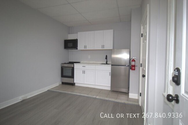 Building Photo - 1682 Harrison St