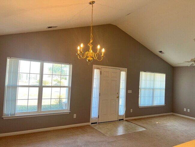 Building Photo - NOW AVAILABLE IN INTERNATIONAL CLUB - MURRELLS INLET!!