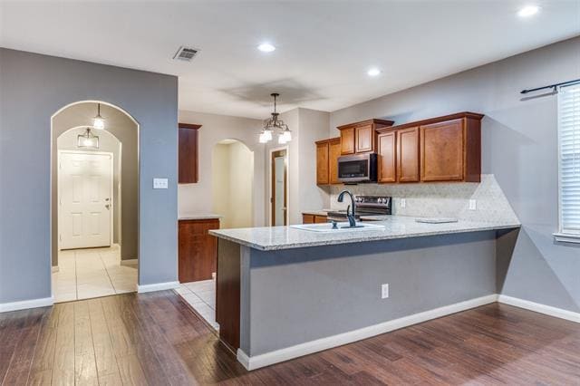 Building Photo - 8901 Highland Orchard Dr