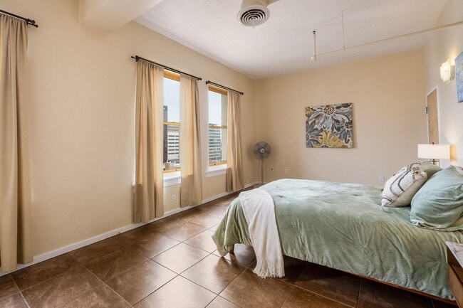 Building Photo - 219 Central Ave NW