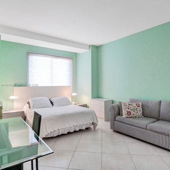 Building Photo - 151 Crandon Blvd