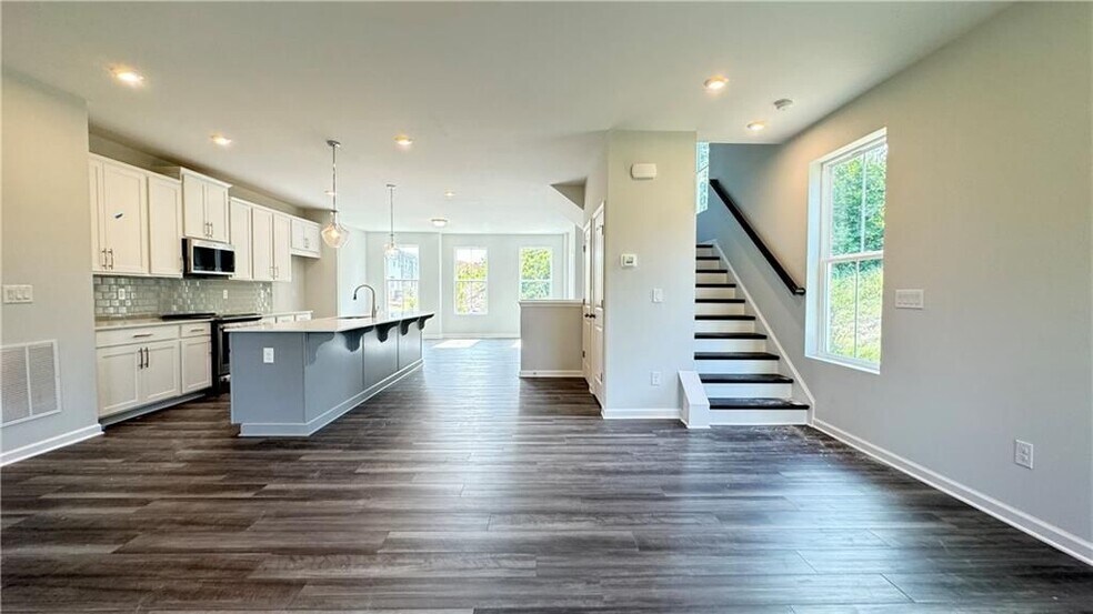 Building Photo - 1479 Creekside Cir NW