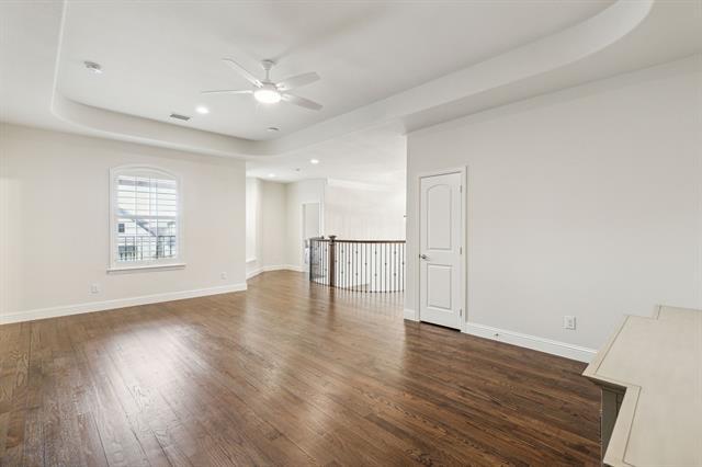 Building Photo - 3358 Fuller Dr
