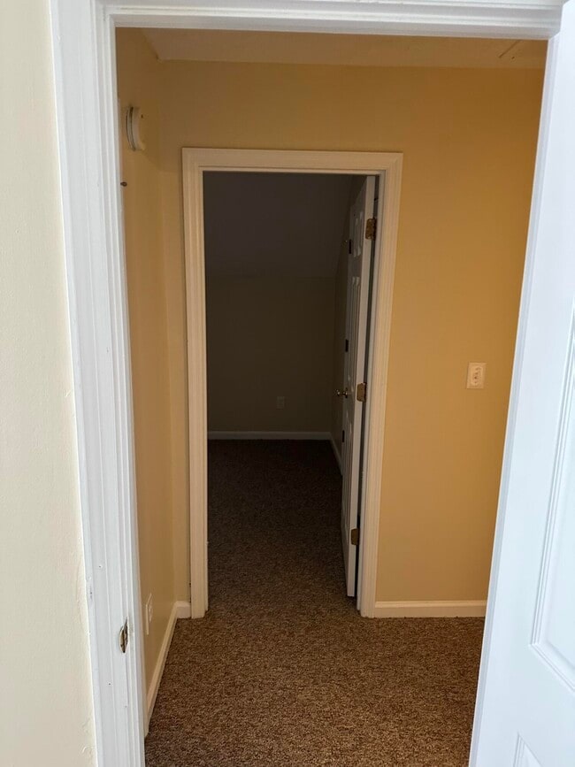 Building Photo - 1021 Excel Ct