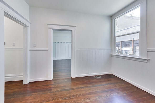 Building Photo - 554a Natoma St