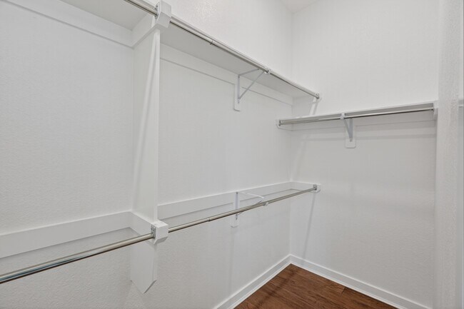 Building Photo - 599 Cypress Vly Ave