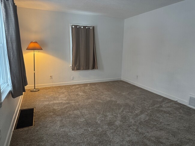 Building Photo - 2315 Green St