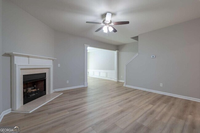 Building Photo - 3176 Creston Park Ct