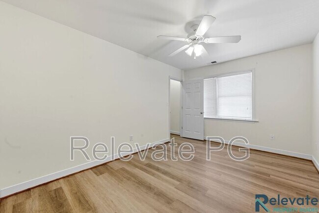 Building Photo - 1803 Rose Ave