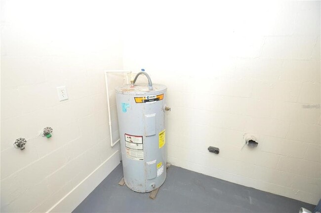 Building Photo - 108 Pike St