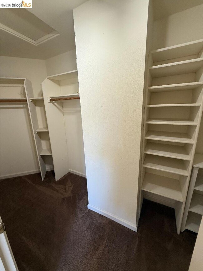 Building Photo - 2771 Cherry Hills Dr