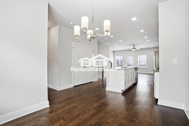 Building Photo - 2177 Wiggins Walk