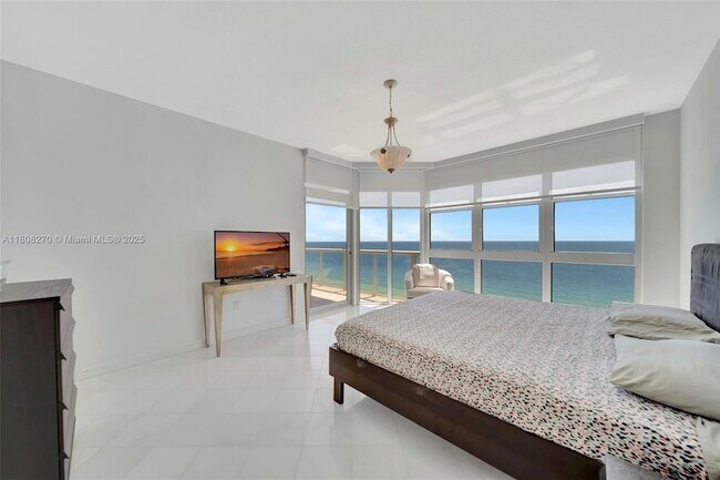 Building Photo - 6001 N Ocean Dr
