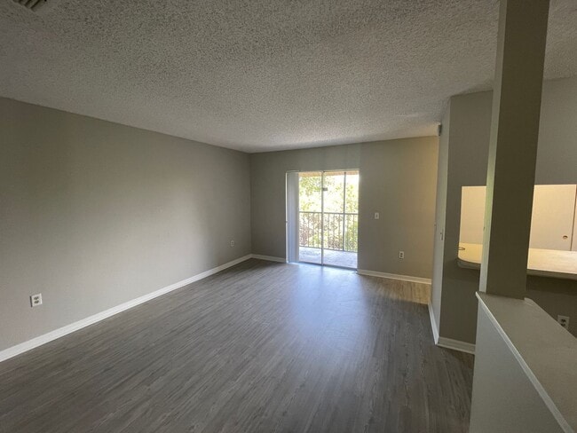 Building Photo - 2 bedroom 2 bathroom in Summer Place, Merritt Island