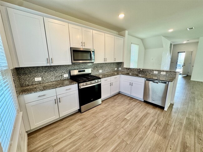 Building Photo - 10614 Cashew Run Ln