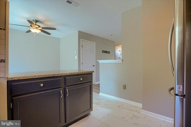 Building Photo - 618 Milford Ct