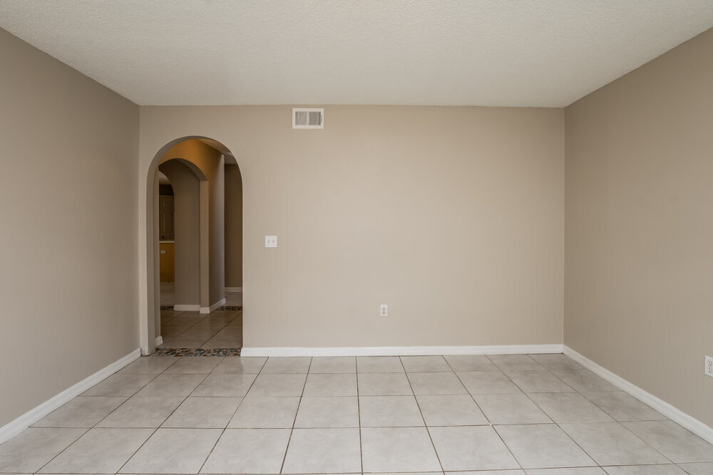 Building Photo - 2987 Elbib Dr