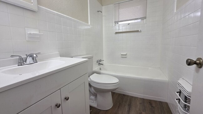 Building Photo - Rehabbed 3 Bedroom, 1 bath home COMING SOON!