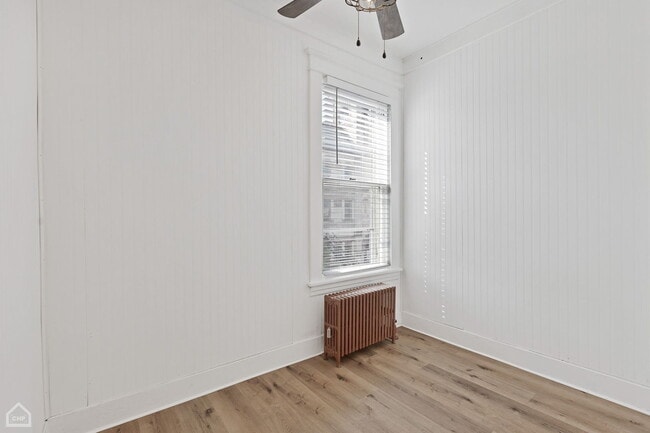 Building Photo - 107 1/2 Dean St