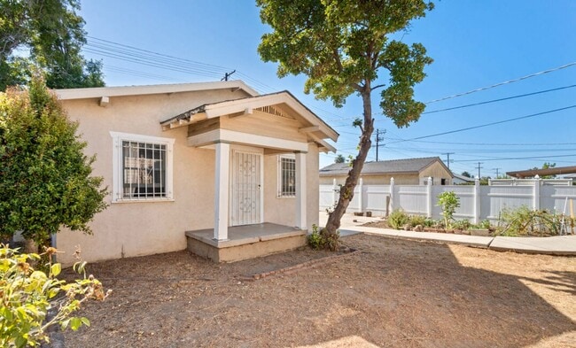 Building Photo - 3007 Dalton Ave