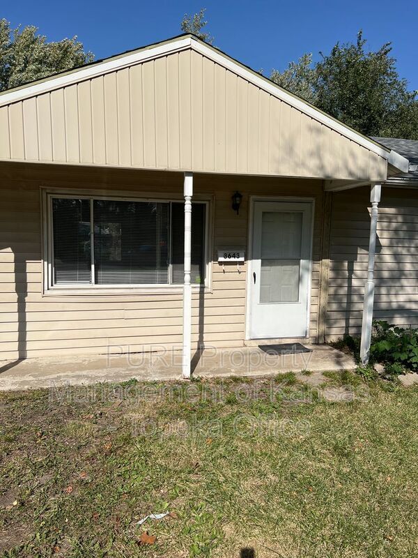 Building Photo - 3643 SW Clare Ave