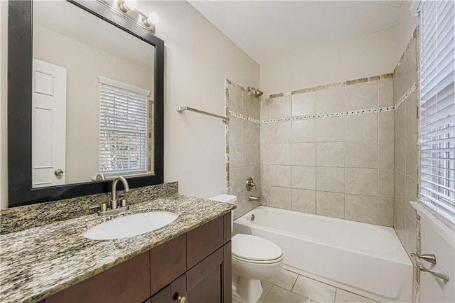 Building Photo - 1699 Cedar Bluff Way