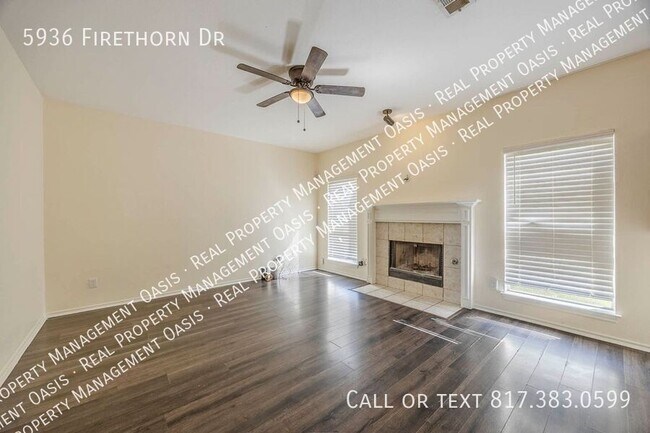 Building Photo - 5936 Firethorn Dr