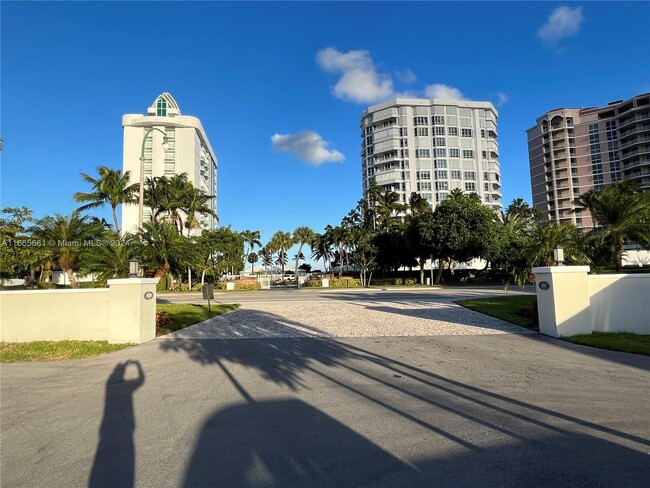 Building Photo - 1439 S Ocean Blvd