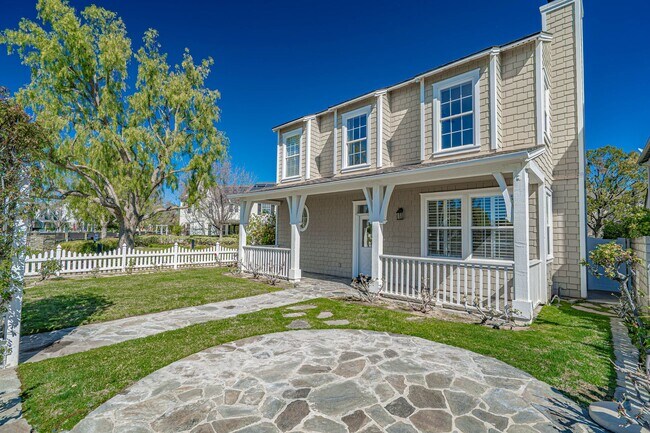 Building Photo - COMING SOON! Gorgeous Bridgeport 3-Bedroom Home for Rent in Valencia!