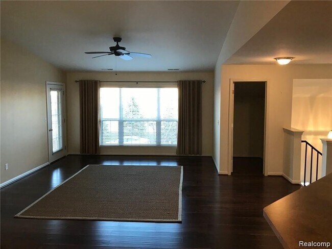 Building Photo - 27208 Chesapeake Cir
