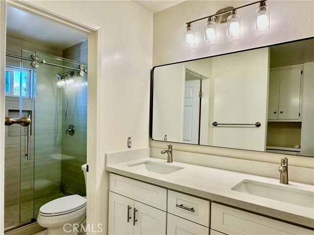 Building Photo - 15 Butler St