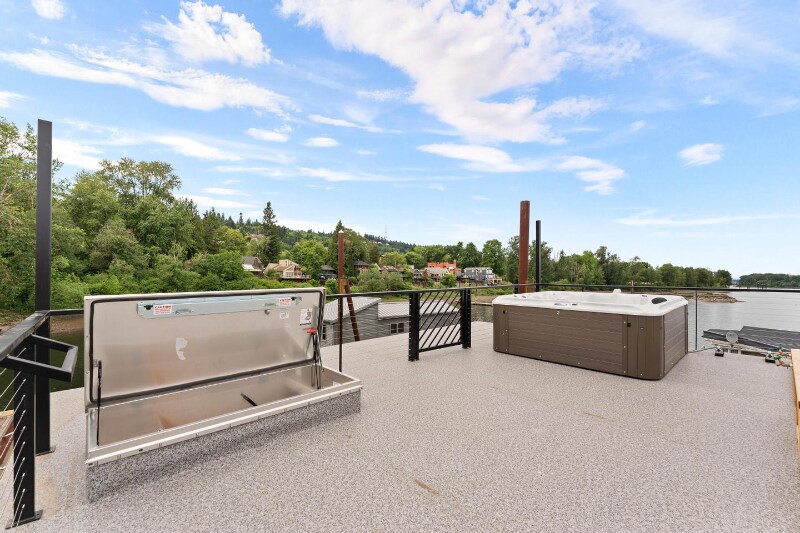 Building Photo - 7720 S Macadam Ave