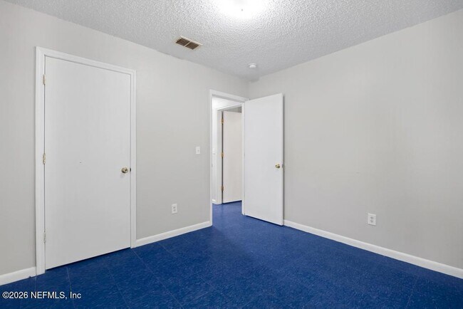 Building Photo - 850 Spearing St