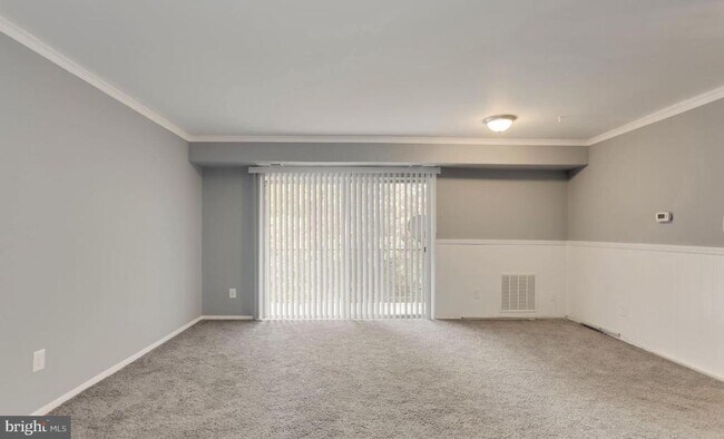 Building Photo - 7997 Audubon Ave
